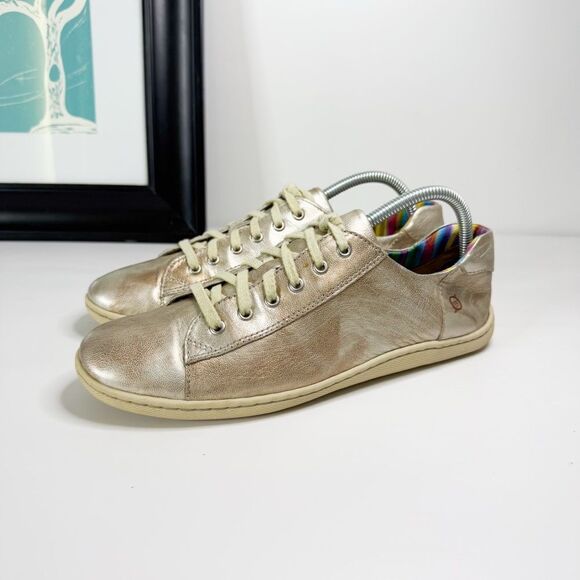 Born Women's Metallic Leather Sneakers Casual Shoes with Rainbow Lining Size 10 - Picture 1 of 9